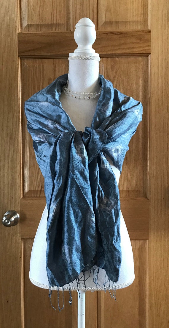 Vintage 1990s Multi Toned Blue with Silvery Gray S