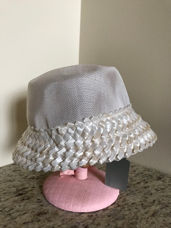 Vintage 1950s / 1960's White / Cream Fedora Hat w… - image 3