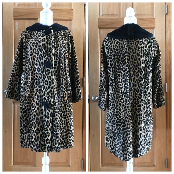 Beautiful Vintage Faux Spotted Leopard Pattern Lon