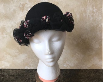 Vintage Belvedere Black Wool Hat: 1950s Pom Pom & Netting Detail