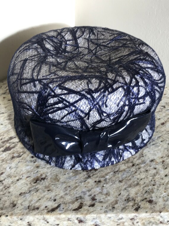 Vintage 1940s / 1950's / 1960s Navy Blue Mesh Net… - image 10
