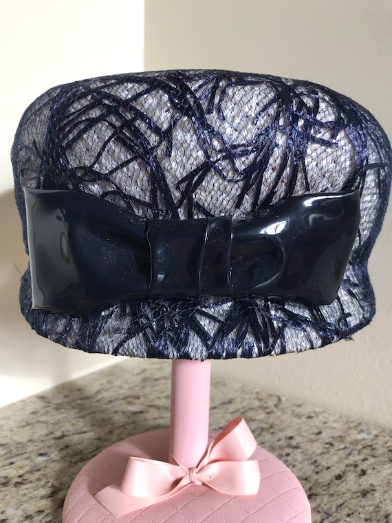 Vintage 1940s / 1950's / 1960s Navy Blue Mesh Net… - image 2
