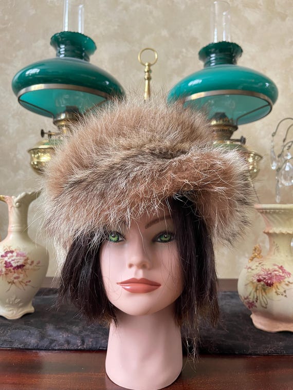 Vintage Fox Fur Newsboy Cap: Winter Pom Pom Hat - Etsy display picture 1