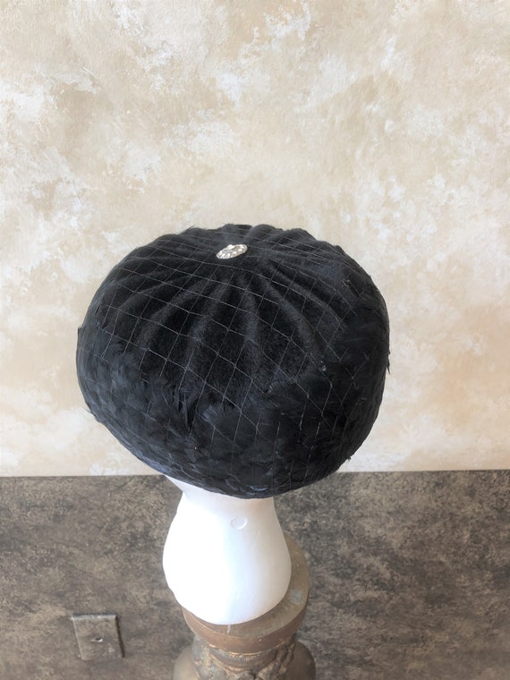 Lovely Vintage 1950s Deluxe Velour Fur Black Hat - image 5