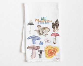 Wild Mushroom Tea Towel, Kitchen Towel, Dish Towel, Cute Gift, Mushroom Gift, Housewarming Gift, Cottage Core, Flour Sack Towel