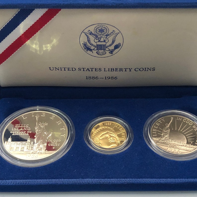 1986 P Ellis Island Commemorative Silver Dollar w// Box /& COA