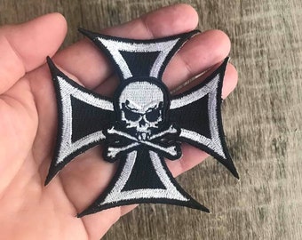 Skull Cross Biker Patch Iron on