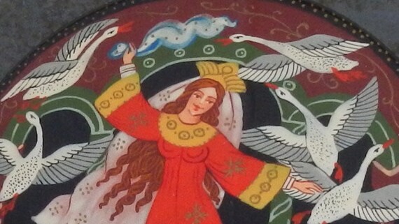 Pretty Hand Painted Lidded Trinket Box! - image 3