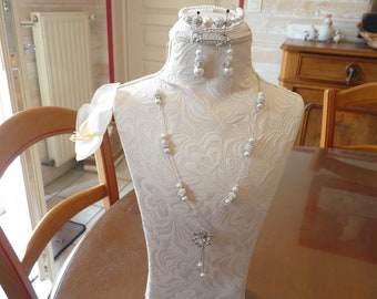 Parure mariage collier sur chaine serpentine avec perles en verre nacré, boucles d'oreilles et bracelet PA279