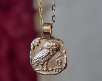 PRE ORDINE Collana in bronzo con civetta di Atena, gioiello antica Grecia, lost wax jewellery