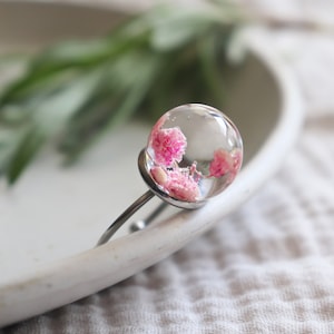 Adjustable ring with pink gypsophila flower, ring with pink wedding veil, hypoallergenic stainless steel ring, real flower ring