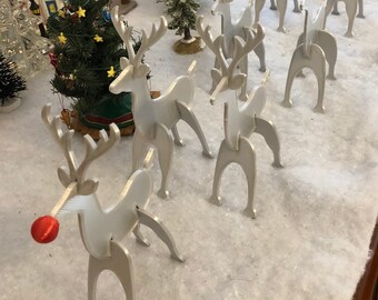 3D printed Reindeer and Sleigh abstract art packs flat for easy storage