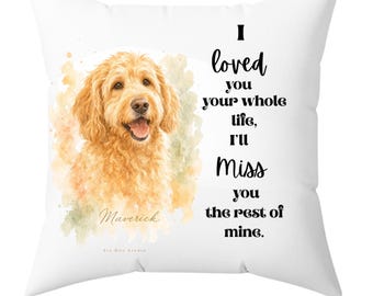 Retrato de Golden Doodle. Eu te amei por toda a sua vida. Vou sentir sua falta. Travesseiro.