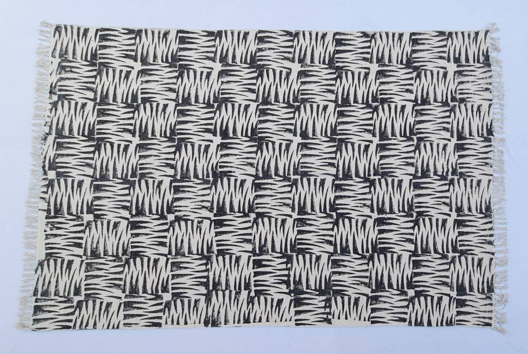 Multi Size Cotton Black & White Hand Block Print Indian Rug- Beautiful ...
