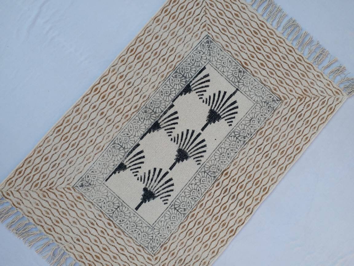 2'X3' Cotton Handblock Printed Black & White Rug - Handmade Block Print ...