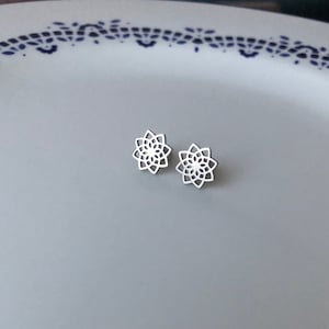 Mandala stud earrings in silver