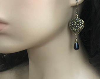 Gemstone earrings bronze black agate drops