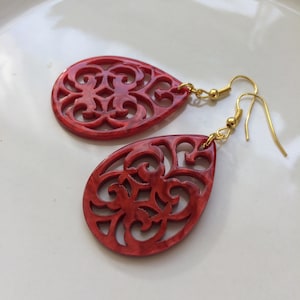 Pendientes colgantes con adorno, oro rojo