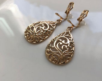 Tendril drop ear CLIPS in champagne gold