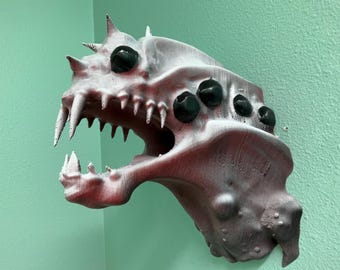 Wall-Mounted Terror Slug Horror Mutant Headphone Stand – Biomechanical Art Decor for Gamers, Music Lovers, and Dark Fantasy Enthusiasts