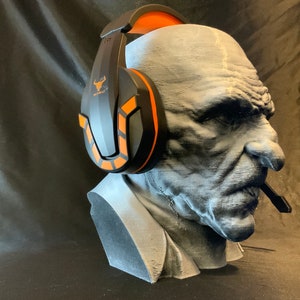 Nosferatu Headphone Stand Horror Movie Vampire Holder Rack like Dracula/Frankenstein/Mummy/Werewolf/Devil. Gaming/Home Recording/PC Gaming image 7