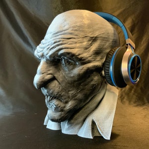 Nosferatu Headphone Stand Horror Movie Vampire Holder Rack like Dracula/Frankenstein/Mummy/Werewolf/Devil. Gaming/Home Recording/PC Gaming image 6