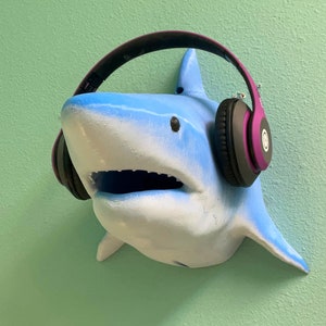 ¡Colgador de pared para auriculares con forma de tiburón azul! ¡Gran tiburón blanco que se sostiene como un toro, un tiburón martillo, un tiburón de arrecife, un leopardo, un tiburón mako, una enfermera, llaves, sombreros, abrigos y carteras para hip hop y juegos de discos!