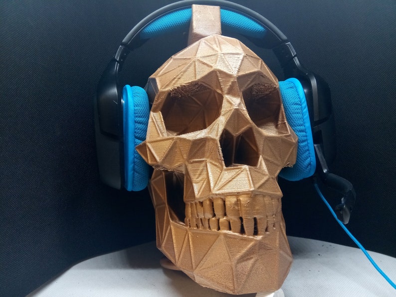 Soporte para auriculares de calavera geométrica Soporte para auriculares, colgante dorado brillante, juego de busto/Hip Hop/grabación Beat Home/escritorio de productor/juegos. imagen 1