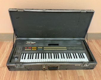 VINTAGE Roland JX-8P Synthesizer w/ ORIGNAL Molded Flight Case! Professionally Serviced, all Buttons/Knobs/Pitch Bend Working.