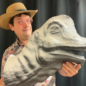 Brontosaurus Wall Hanger - Unique Jurassic Decor for Hats, Headgear & More - Funky Touch to Your Wall, Perfect for Dinosaur Enthusiasts!