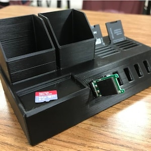 Elegante organizer da scrivania nero! Supporto portaoggetti, organizer per cacciaviti, strumenti per scrivere/marcare, post-it, forbici, schede SD, chiavetta USB!