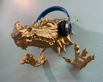 Chinese Dragon Wall Mount: Guard Your Tunes with Ancient Majesty - Mythical Headphone Holder & Epic Room Statement