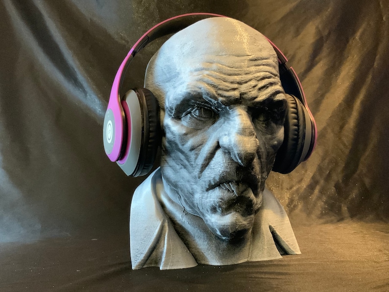 Nosferatu Headphone Stand Horror Movie Vampire Holder Rack like Dracula/Frankenstein/Mummy/Werewolf/Devil. Gaming/Home Recording/PC Gaming image 5