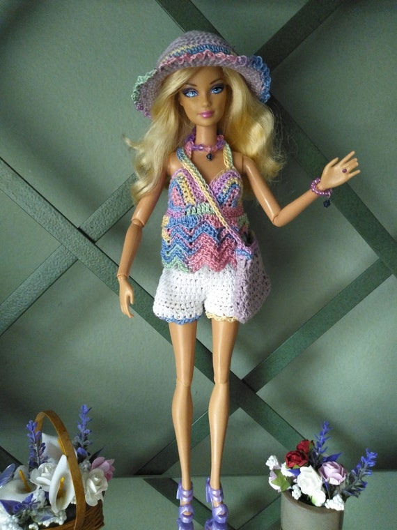 barbie going to shopping