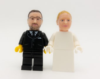 2 custom individual head for LEGO figures with wedding ring in gift box