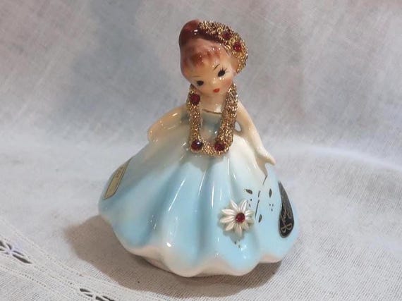 西ドイツの水色フリルドレスの陶器人形SALE‼️ Gorgeous Tilt Head Vintage Josef Originals California July Dolls