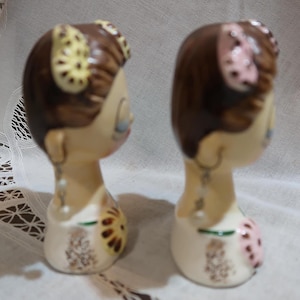 Whimsical Vintage Tilso Lady Salt & Pepper Wide Head Large Red Heart