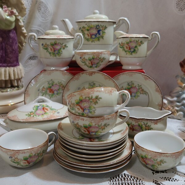 Lovely Vintage 25-PC Child's Tea Set Flower Bouquet Red Filigree Teapot Cups Saucers Plates Cream Sugar Gravy Boat Platter Casserole 1940s