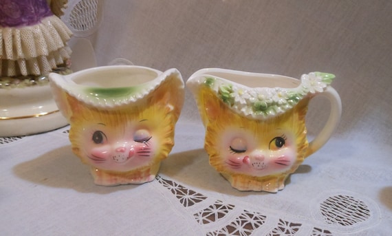 Precious Vintage Enesco Winking Kitty Sugar Bowl Creamer Set