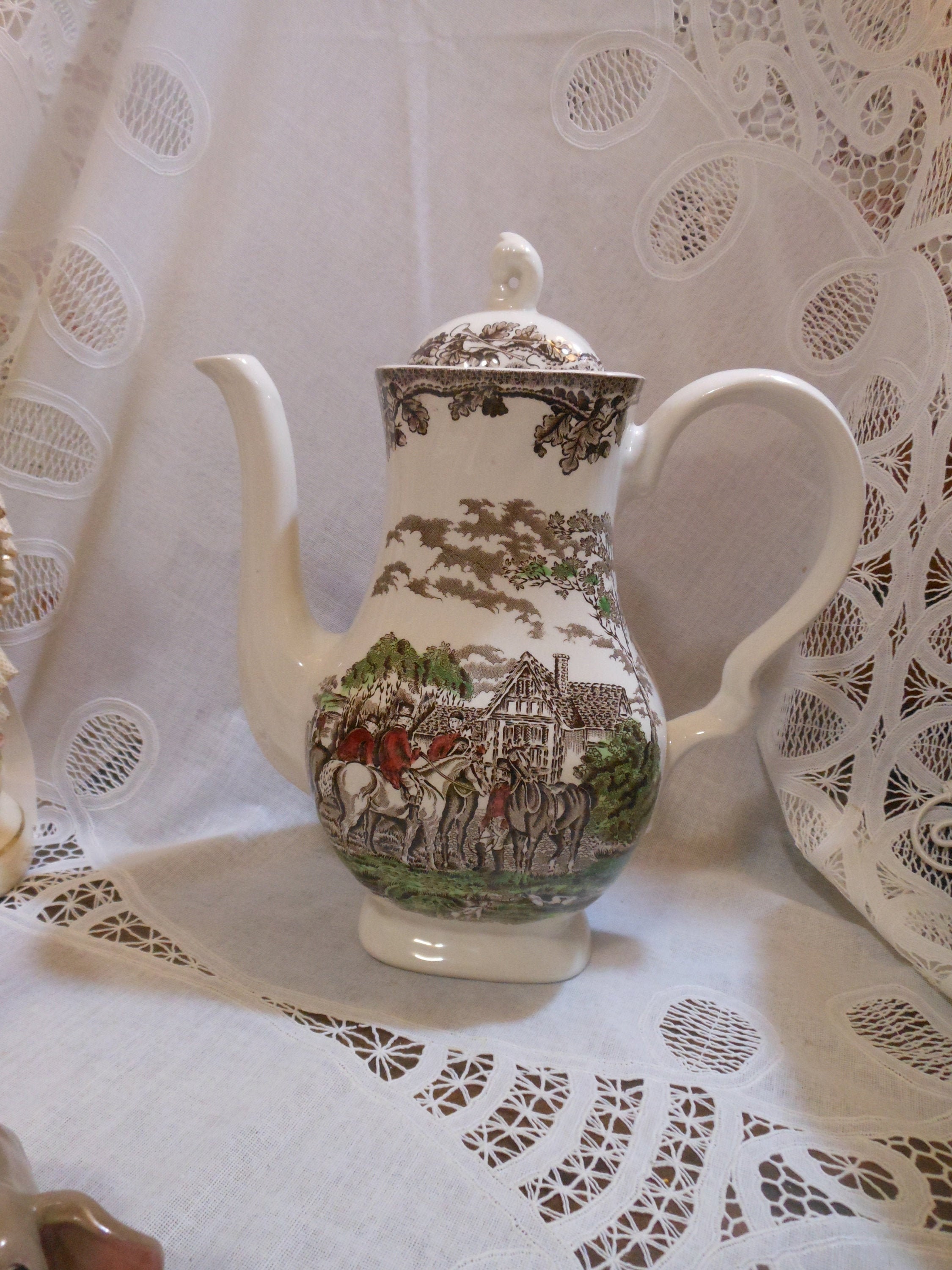 Teapot Pot Enamel Pot Warmer Flower Pattern Asta Fissler Lion's Feet  Vintage Tea Drinking Retro 