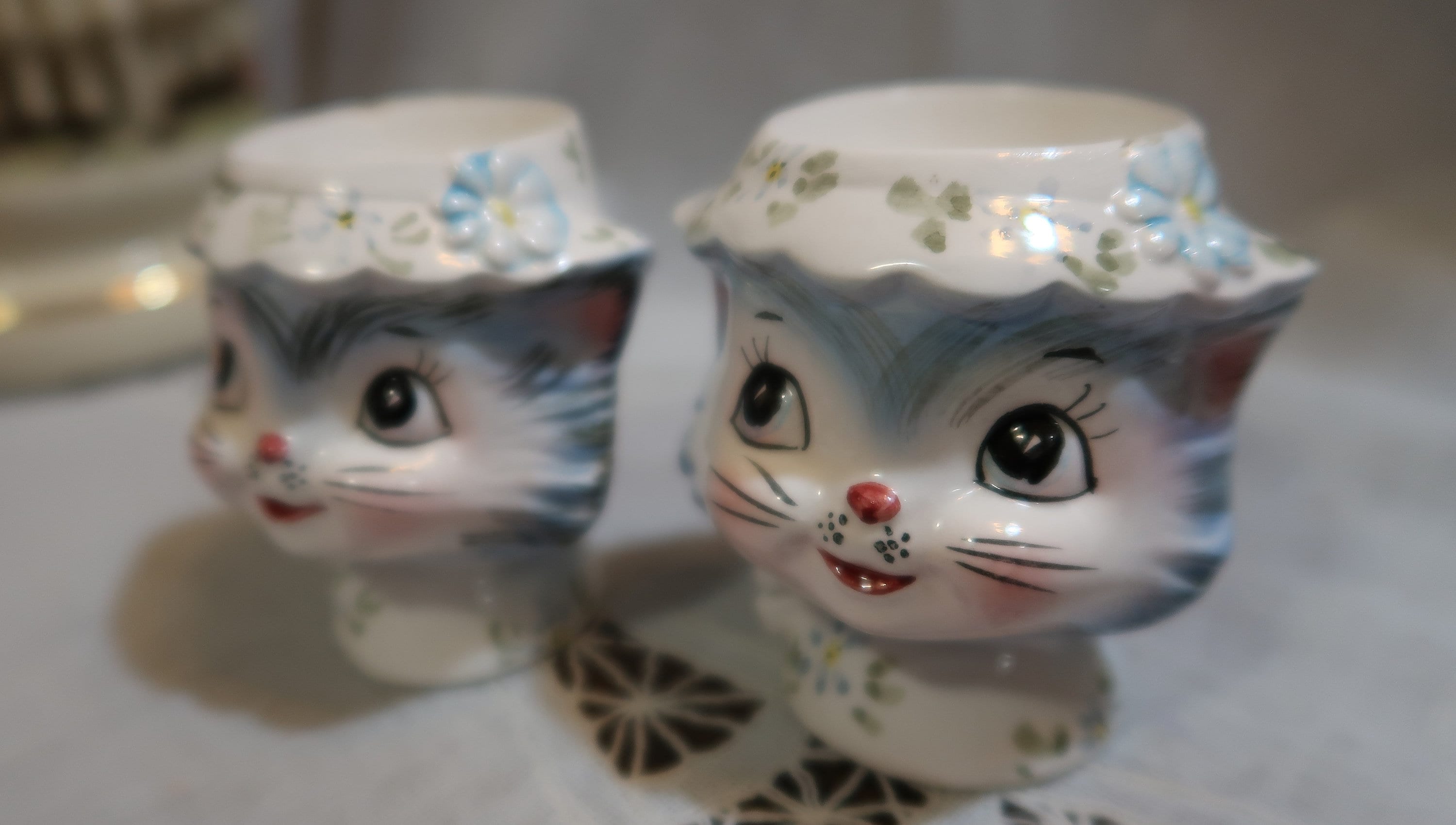 Darling Vintage Lefton Miss Priss Egg Cup Set Big Innocent