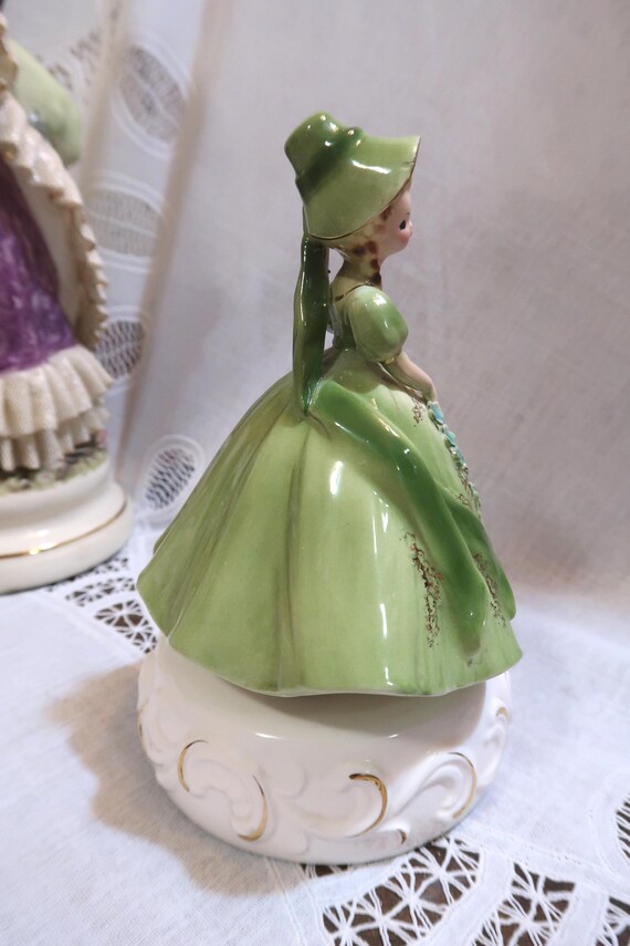 A Pretty Girl is Like a Melody Vintage Josef Originals Music Box Lady Green  Dress Teal Flowers Long Hat Sash Blond Curls Gold Trim - Etsy Hong Kong