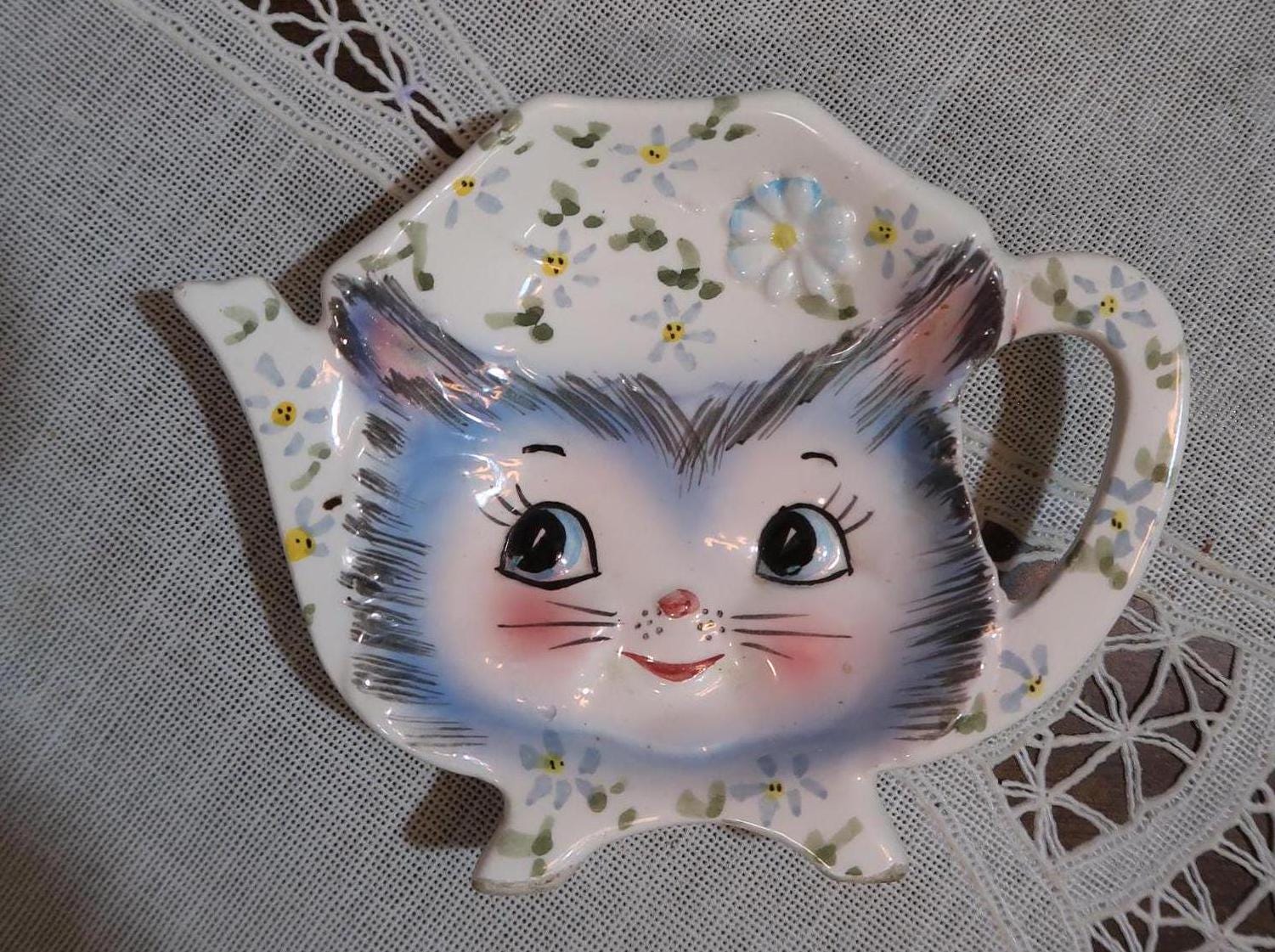 Adorable Vintage Lefton Miss Priss Tea Bag Holder White Hat Spout 