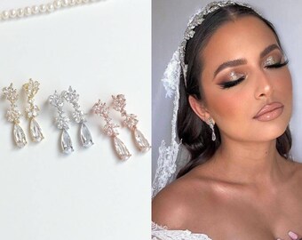 Gold Leaf Earrings-Bridesmaid Gift-Bridal Earrings-Leaf Earrings-Boho Wedding Earrings-Jewelry for Bride-Bride Jewelry-Bride Earrings-