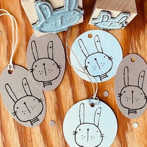 stempel "hoppelhase“ … hoppelt über deine post / osterstempel für osterkarten / für anhänger oder geschenkpapier - kundenwunscherfüllung :-)