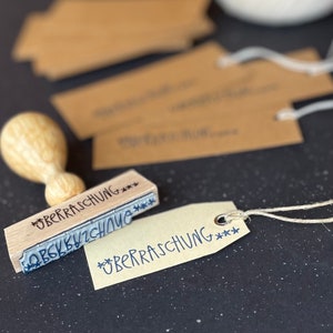 stempel ÜBERRASCHUNG - für überraschende post, für unerwartete päckchen, für wundertüten, give aways und geschenke... lass dich überraschen!