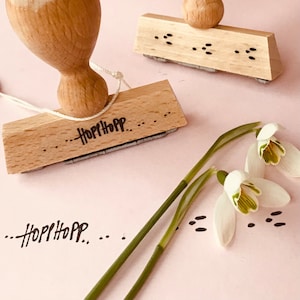 stempel "hopp hopp“ … hoppelt über deine post / kleine hoppelspuren /oster stempel tierspur osterhase / für osterkarten / handlettering