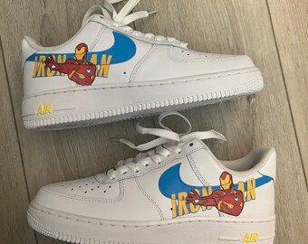 sneakers nike avengers