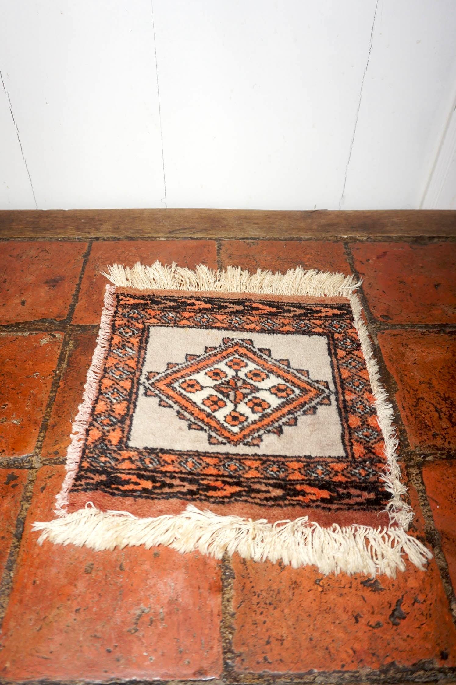 Small Persian Rug Use Small Persian Tribal Rug * Hand-knotted Wool Mat * Geometric Diamond ...