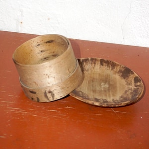 vintage wooden sieve and wooden dish set * rustic kitchen decor  * primitive wood kitchenware